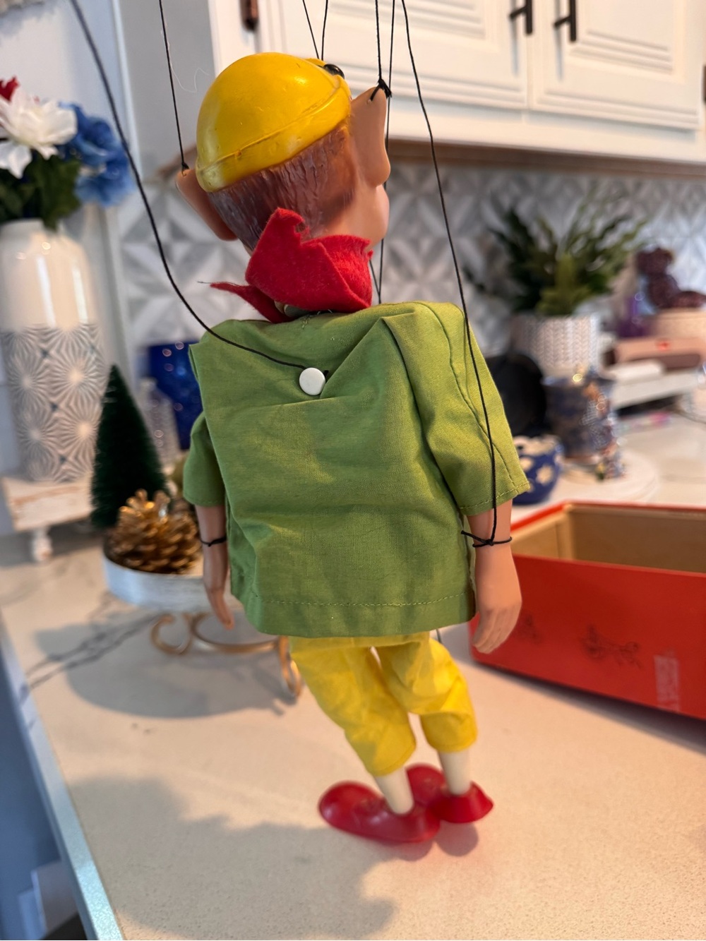 Vintage Hazelle Inc. Tyrolean Boy Marionette – Airplane Control Puppet - Picture 9 of 14